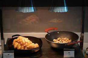 Centara Life Cha-Am Beach Resort Hua Hin