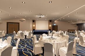 Centara Life Cha-Am Beach Resort Hua Hin