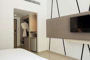 Centara Life Cha-Am Beach Resort Hua Hin