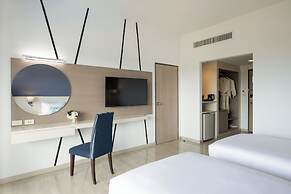 Centara Life Cha-Am Beach Resort Hua Hin