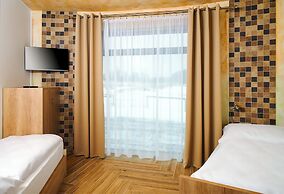 Hotel Dymník