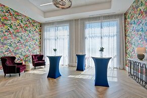 Hampton Inn & Suites Nashville Downtown Capitol View