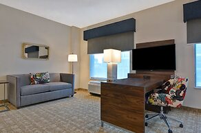 Hampton Inn & Suites Nashville Downtown Capitol View