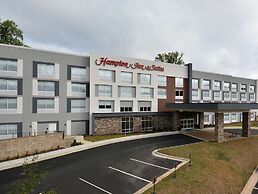 Hampton Inn & Suites by HIlton Charlotte North I 485