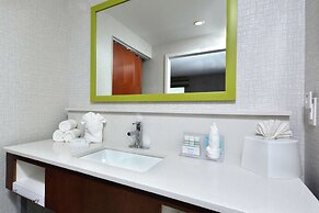 Hampton Inn & Suites by HIlton Charlotte North I 485