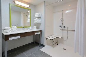 Hampton Inn & Suites by HIlton Charlotte North I 485