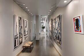 The Fort Sutter Sacramento, Tapestry Collection by Hilton