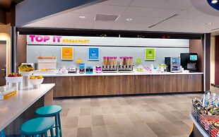 Tru By Hilton Clearfield Hill Air Force Base, UT