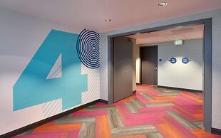 Tru By Hilton Clearfield Hill Air Force Base, UT