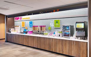 Tru By Hilton Clearfield Hill Air Force Base, UT