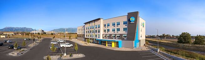 Tru By Hilton Clearfield Hill Air Force Base, UT
