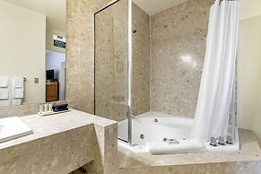 The Harraseeket Inn & Event House