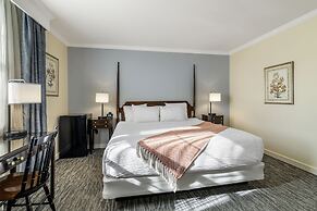 The Harraseeket Inn & Event House