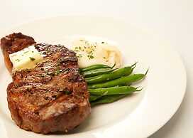 The Harraseeket Inn & Event House