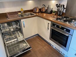 Tailor That Property - Chelsea House