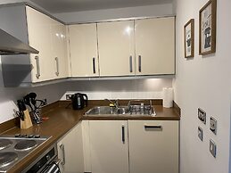 Tailor That Property - Chelsea House