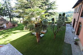 Giarvino Guest House
