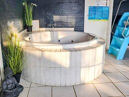 Luxury Retreat Near Beach - By Traum Ferienwohnungen