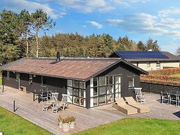 8 Person Holiday Home in Hals-by Traum