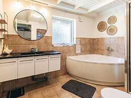 8 Person Holiday Home in Hals-by Traum