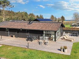 8 Person Holiday Home in Hals-by Traum