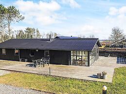 8 Person Holiday Home in Hals-by Traum
