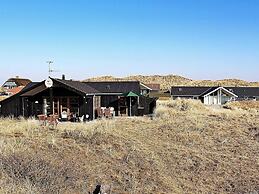 4 Star Holiday Home in Hvide Sande