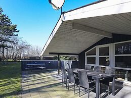 6 Person Holiday Home in Fjerritslev-by Traum