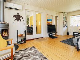 Cozy Holiday Home in Graested near Sea