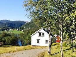 8 Person Holiday Home in Masfjordnes-by Traum