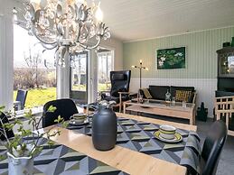 2 Person Holiday Home in Thyholm-by Traum