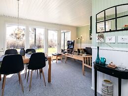 2 Person Holiday Home in Thyholm-by Traum
