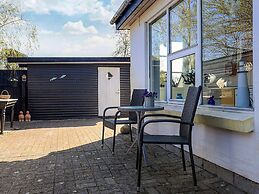 6 Person Holiday Home in Hals-by Traum