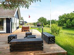 8 Person Holiday Home in Ebeltoft-by Traum
