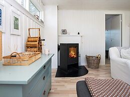 6 Person Holiday Home in Ulfborg-by Traum
