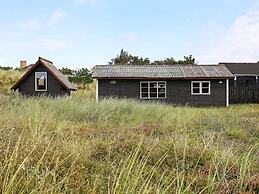 5 Person Holiday Home in Ringkobing-by Traum