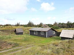 5 Person Holiday Home in Ringkobing-by Traum