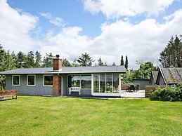 Spacious Holiday Home in Højslev near Sea