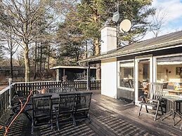 8 Person Holiday Home in Hals-by Traum
