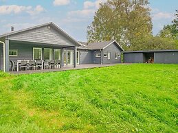 14 Person Holiday Home in Grenaa-by Traum