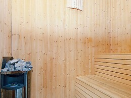 14 Person Holiday Home in Grenaa-by Traum