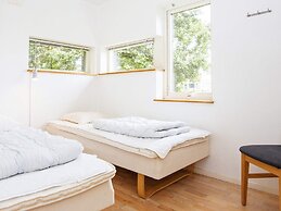 14 Person Holiday Home in Grenaa-by Traum