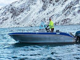 6 Person Holiday Home in Rebbenes