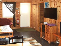 6 Person Holiday Home in Rebbenes