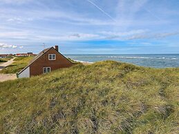 10 Person Holiday Home in Frostrup