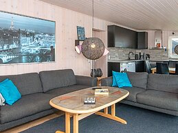 6 Person Holiday Home in Ebeltoft-by Traum
