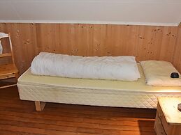 6 Person Holiday Home in Leikanger