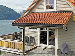 6 Person Holiday Home in Leikanger