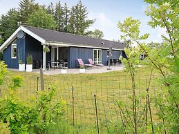 6 Person Holiday Home in Jerup