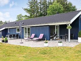 6 Person Holiday Home in Jerup